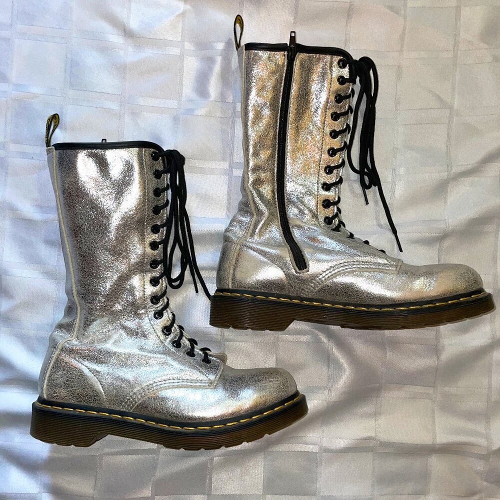 Silver Dr. Martens US8